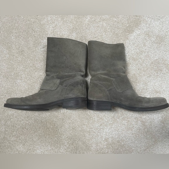 Dixon Grey Suede Size 7 JCrew Mid Calf Pull On Moto Boot w Gold Buckle Detail - Picture 4 of 12